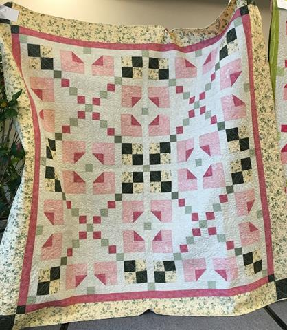 June 2016 Guild Meeting - "Mystery Quilt" Challenge